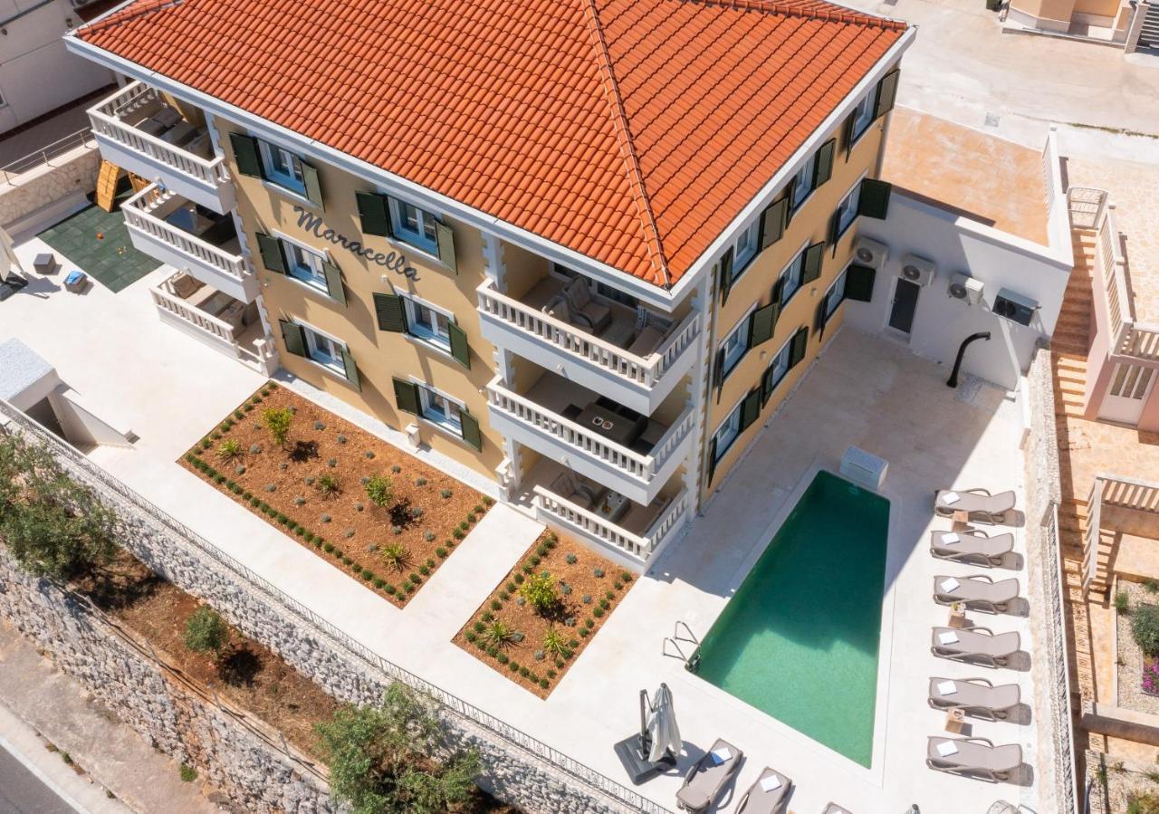 Apartments Villa Maracella Марина Экстерьер фото