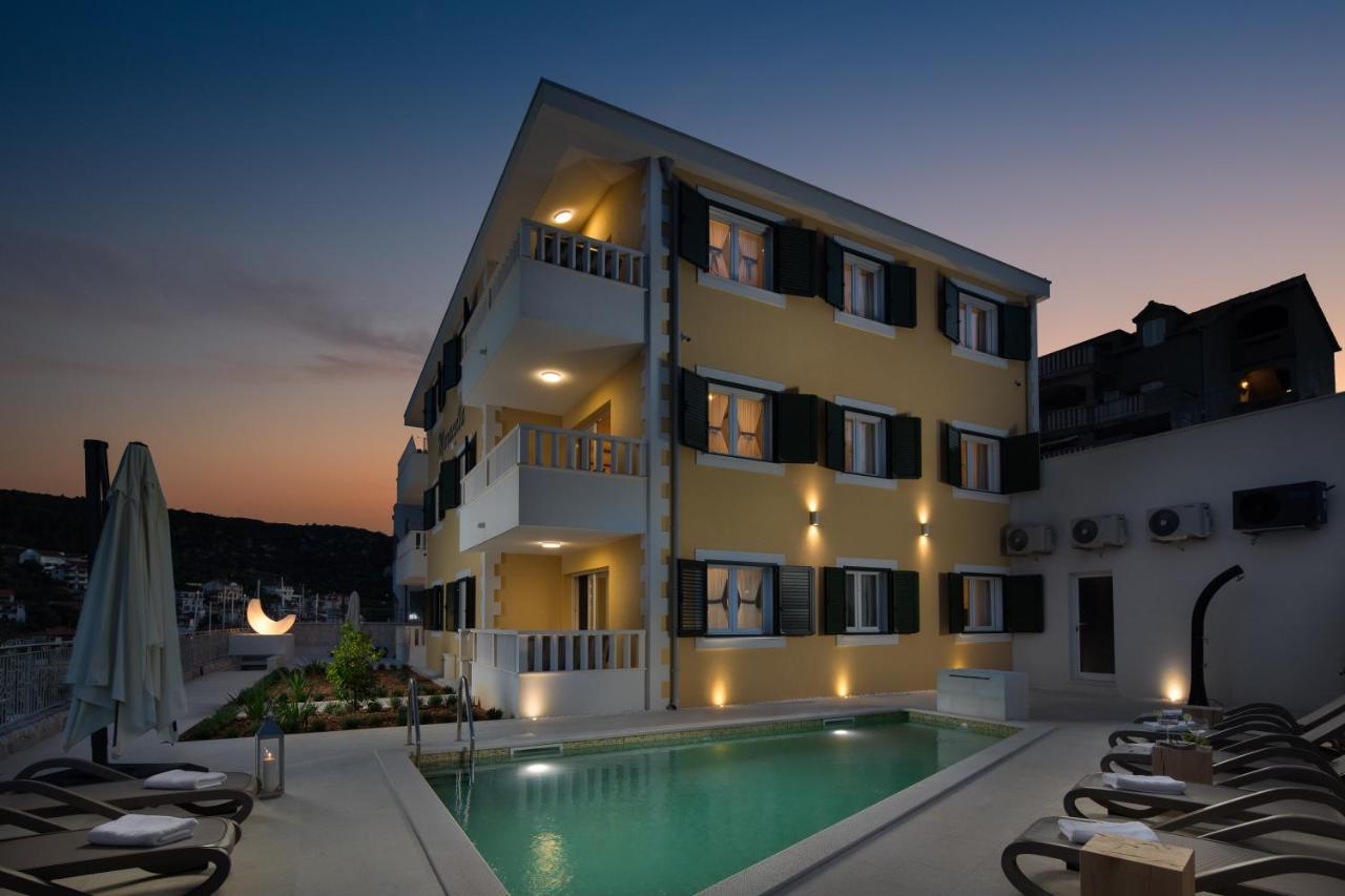Apartments Villa Maracella Марина Экстерьер фото
